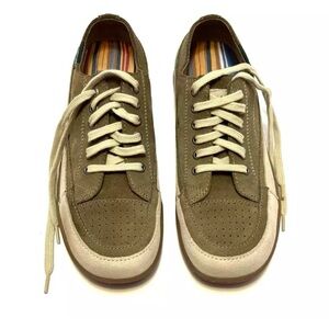 East land Women’s size 9M loafer lace up suede shoes